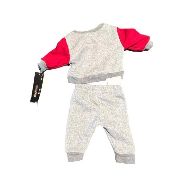 Disney Star Wars Mandalorian Outfit Size 0-3 M NEW Sweatshirt Sweatpants - Picture 3 of 3